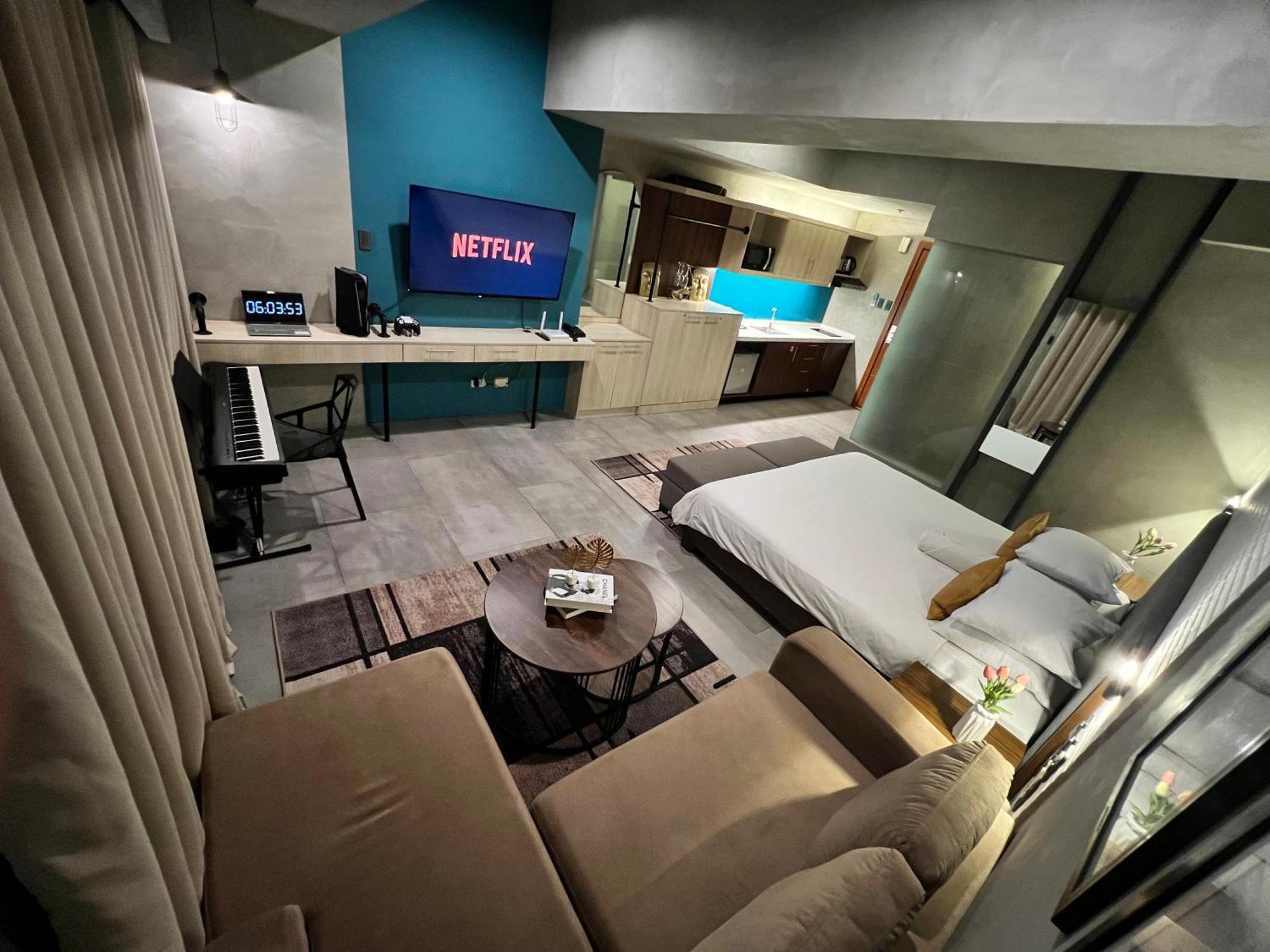 Cozy Spacious Hotel Type Condo With Ps5 Smart Tv And Wifi San Juan  Экстерьер фото